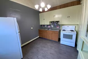 1932 Chemeketa St NE, Salem, OR 97302 - Photo 11