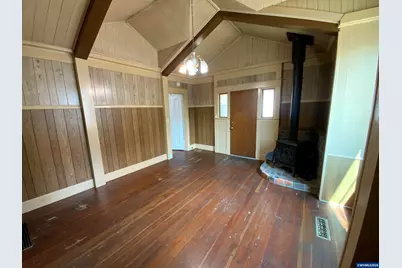 1932 Chemeketa St NE, Salem, OR 97302 - Photo 9