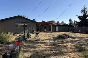 475 W Carolina St, Lebanon, OR 97355 - Photo 37