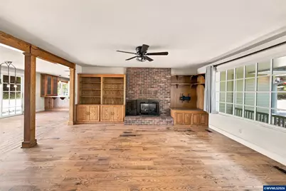 30875 S 5th St, Lebanon, OR 97355 - Photo 7