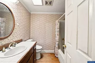 30875 S 5th St, Lebanon, OR 97355 - Photo 15