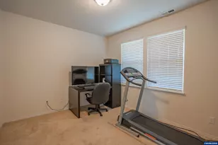 516 Churchill Downs St SE, Albany, OR 97322 - Photo 29