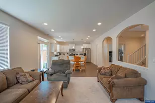 516 Churchill Downs St SE, Albany, OR 97322 - Photo 13