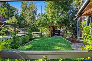 734 Cascade Dr NW, Salem, OR 97304 - Photo 49