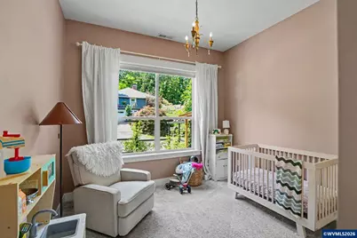 734 Cascade Dr NW, Salem, OR 97304 - Photo 17