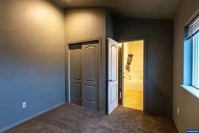 374 NW 25th St, Redmond, OR 97756 - Photo 33