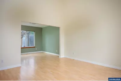 16033 SE Mary Ann Ln, Milwaukie, OR 97267 - Photo 11