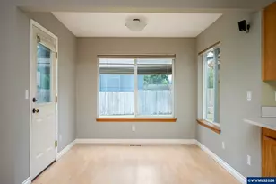 16033 SE Mary Ann Ln, Milwaukie, OR 97267 - Photo 7