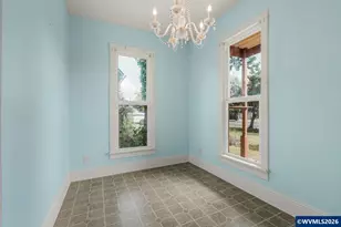 482 S 4th St, Independence, OR 97351 - Photo 9