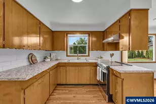 3764 Ivy St NE, Salem, OR 97305 - Photo 7