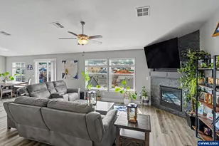 5739 Erin Vly Ave SE, Salem, OR 97306 - Photo 11