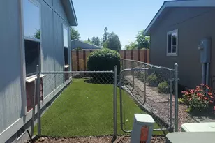 652 Royalty Cir NE, Salem, OR 97301 - Photo 17