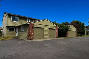 1725-1731 Salishan St SE, Salem, OR 97302 - Photo 1