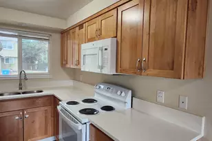 1725-1731 Salishan St SE, Salem, OR 97302 - Photo 7