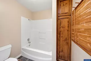 965 Wild Rose Dr, Corvallis, OR 97330 - Photo 21