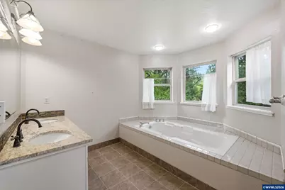 965 Wild Rose Dr, Corvallis, OR 97330 - Photo 29