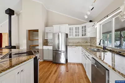 965 Wild Rose Dr, Corvallis, OR 97330 - Photo 9