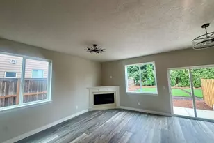 196 Gwinn Street E, Monmouth, OR 97361 - Photo 3