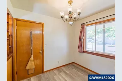1051 24th Av SE, Albany, OR 97322 - Photo 11