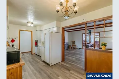 1051 24th Av SE, Albany, OR 97322 - Photo 7
