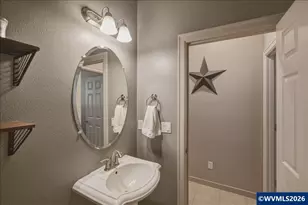 2333 Mountain River Dr, Lebanon, OR 97355 - Photo 21