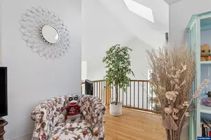 327 S 46th St, Springfield, OR 97278 - Photo 17