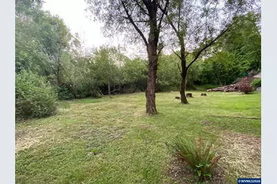 957 SW Fellows St, McMinnville, OR 97128 - Photo 35