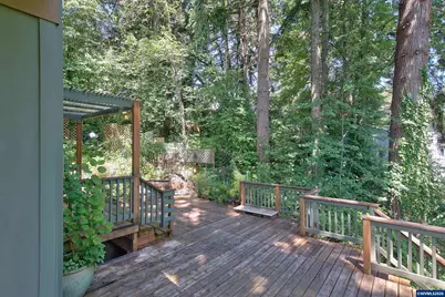 957 SW Fellows St, McMinnville, OR 97128 - Photo 43