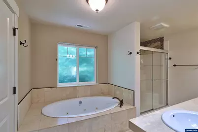 957 SW Fellows St, McMinnville, OR 97128 - Photo 25