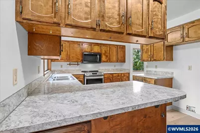 2850 Cascade Dr, Lebanon, OR 97355 - Photo 15