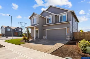 4882 Flight Ave NE, Salem, OR 97305 - Photo 3