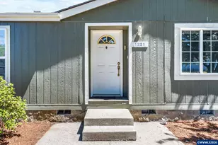 1221 47th Ave, Sweet Home, OR 97386 - Photo 3