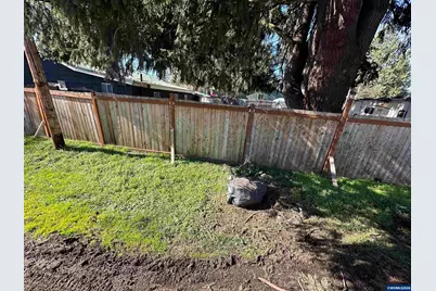 4320 Nandina St, Sweet Home, OR 97386 - Photo 9