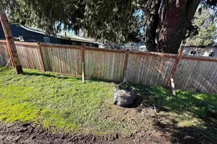 4320 Nandina St, Sweet Home, OR 97386 - Photo 9