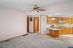 2120 Robins #111 Ln SE, Salem, OR 97306 - Photo 17