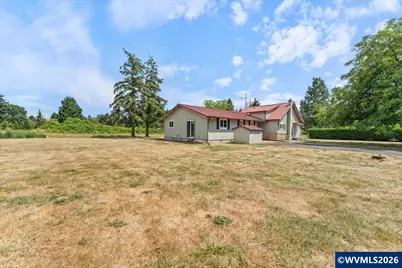 12101 Fargo Rd NE, Aurora, OR 97002 - Photo 5