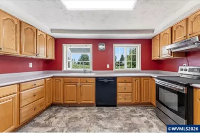 12101 Fargo Rd NE, Aurora, OR 97002 - Photo 23
