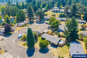 350 W Pine St, Sweet Home, OR 97386 - Photo 33