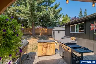 350 W Pine St, Sweet Home, OR 97386 - Photo 29