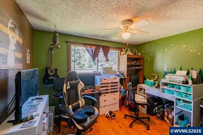 350 W Pine St, Sweet Home, OR 97386 - Photo 21