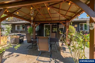350 W Pine St, Sweet Home, OR 97386 - Photo 25