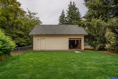1925 River Rd, Lebanon, OR 97355 - Photo 3