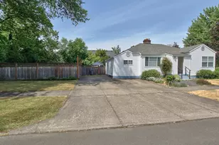 1035 NE Ford St, McMinnville, OR 97128 - Photo 3
