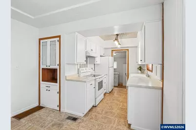 1035 NE Ford St, McMinnville, OR 97128 - Photo 17