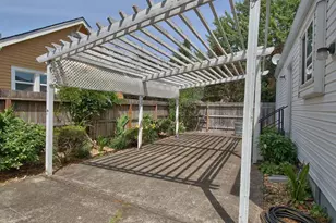 1035 NE Ford St, McMinnville, OR 97128 - Photo 39
