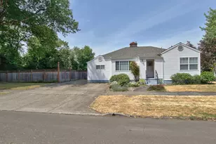 1035 NE Ford St, McMinnville, OR 97128 - Photo 5
