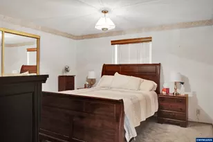 4448 Long St, Sweet Home, OR 97386 - Photo 23