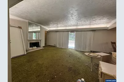 881 Huron Ct SE, Salem, OR 97302 - Photo 9