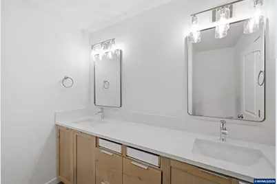 1251 Brown (-1255) St, Woodburn, OR 97071 - Photo 37