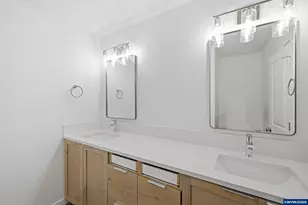 1251 Brown (-1255) St, Woodburn, OR 97071 - Photo 37
